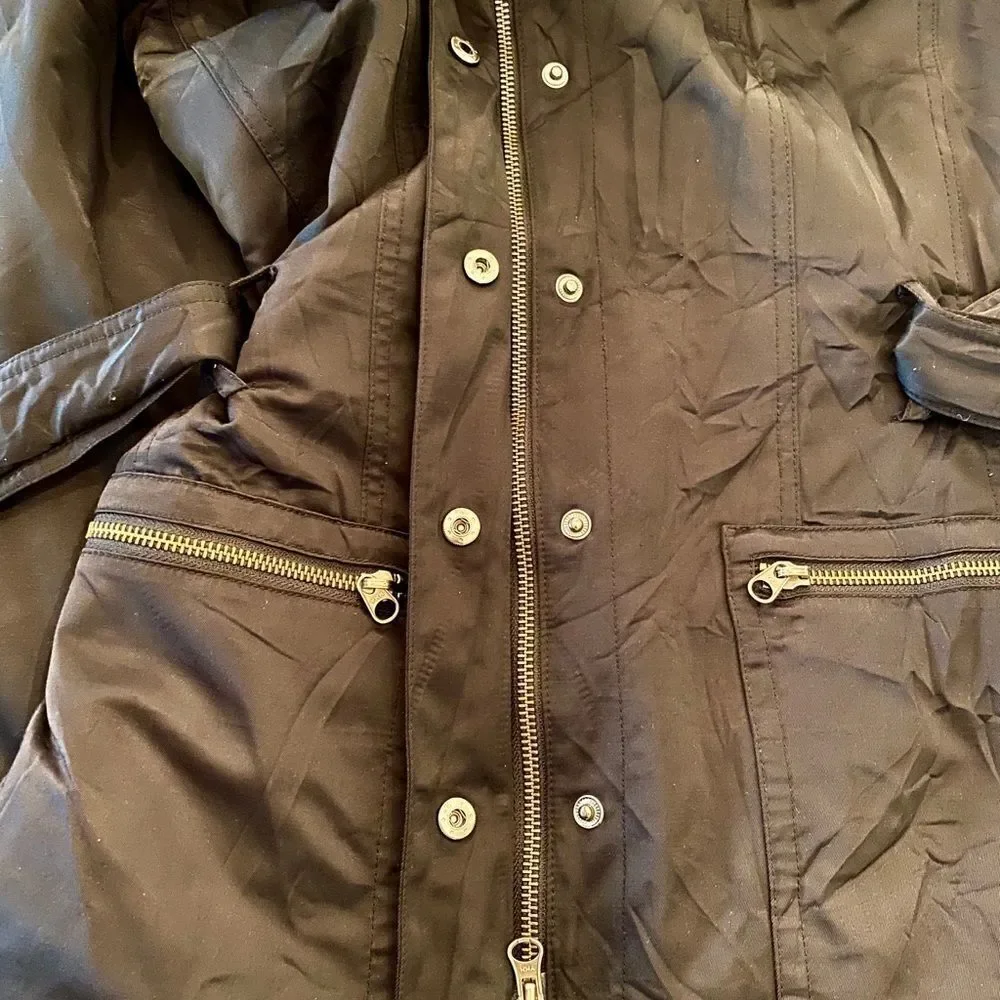 *Sundance* Shawl Collar Nylon  Trench Coat Sz M Freshly Dry-cleaned!